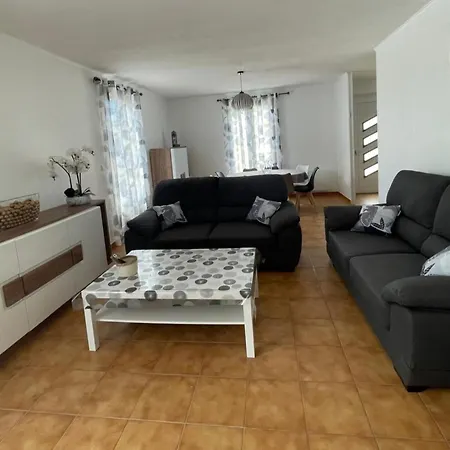 Holiday home Beautiful And Spacious House Near The Sea Frejus